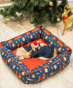Winter Woods Lounger Dog Bed