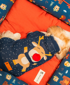 Winter Woods Lounger Dog Bed