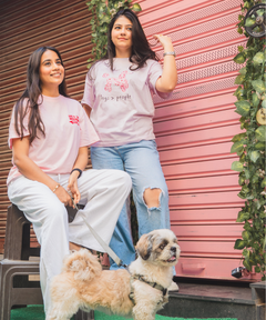 Girls just wanna have Pets T-shirt