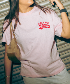 Girls just wanna have Pets T-shirt